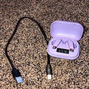 Bluetooth Wireless Earbuds With 13 inch Charger